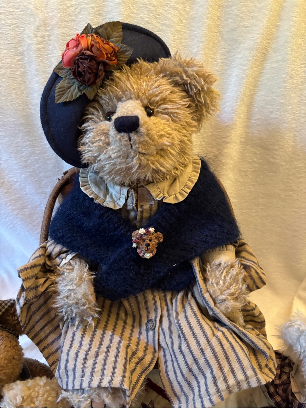 Set of 3 Boyd’s Bears (teddy bear picnic) - Picture 3 of 6